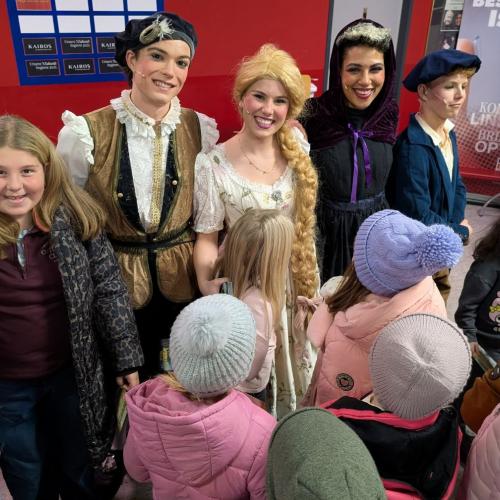 Foto mit den Schauspielern 2