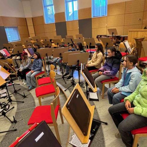 Kinder im Probelokal