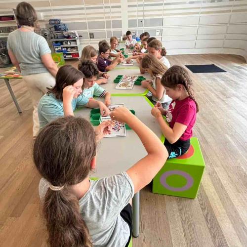 Kinder in den Kristallwelten