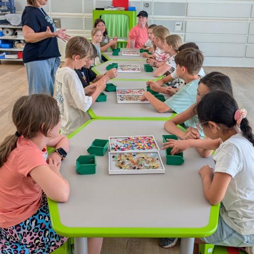 Kinder in Kristallwelten